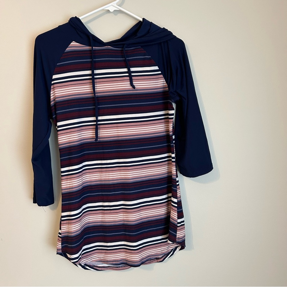 Ultra Flirt Multicolor Striped Hoodie Size Large